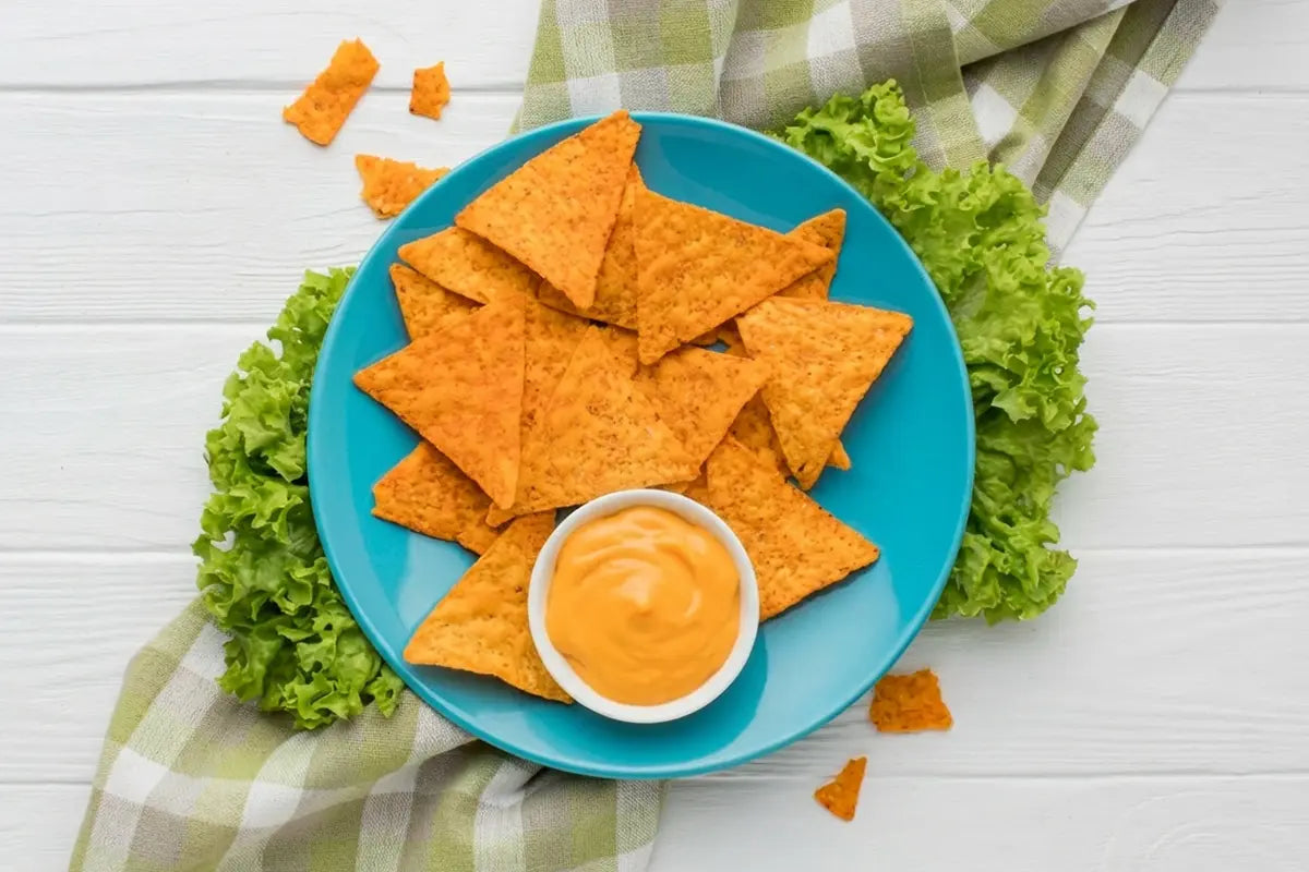 Best Cheese Chips in UAE – Healthy Alternatives Compared (Macromize vs Lays vs Doritos)